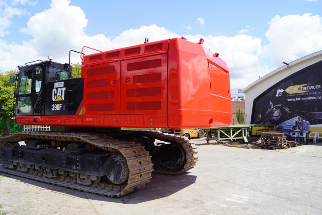 cat 390 f_11