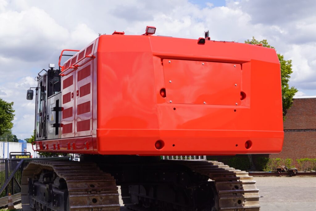 cat 390 f_12