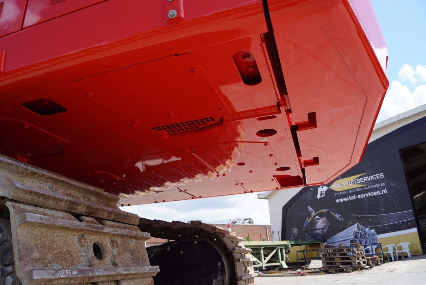 cat 390 f_13
