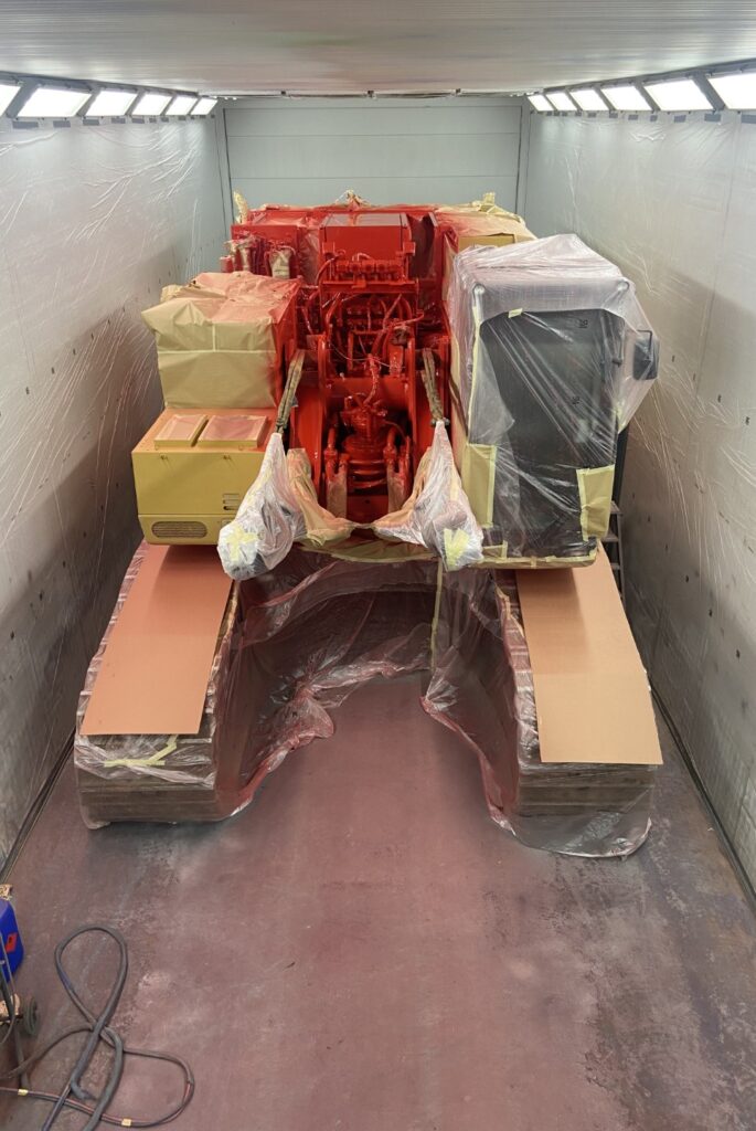 cat 390 f_6